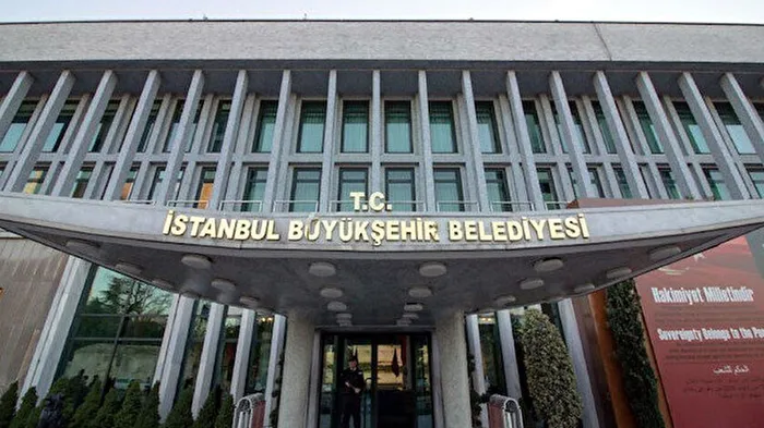 son-dakika-istanbulda-ulasima-yuzde-40-zam-iste-otobus-minibus-dolmus-okul-servisi-ve-taksi-fiyatlari-1649232942260.jpg
