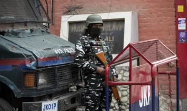Hindistan’da şiddetli patlama: 4 güvenlik görevlisi yaşamını yitirdi
