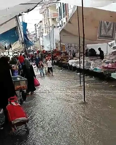 SON DAKİKA | İstanbul'da sağanak yağış etkili oldu! Acı haberler peş peşe geldi: Ölü sayısı 2'ye yükseldi