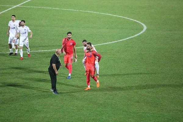 Kasımpaşalı kaleci Ramazan Köse'den alkış toplayan hareket