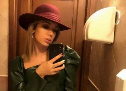 İtalya'da bir ilk! Coronavirüse yakalanan İtalyan manken Bianca Dobroiu'nun test sonuçları herkesi şaşırttı