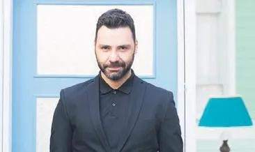 Kedi maması poşetinden enstrüman yaptı