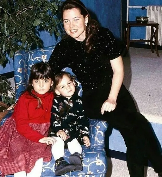 İbo ile Güllüşah’ın gönülleri fetheden yıldızıydı! Hülya Koçyiğit’in kızı Gülşah Alkoçlar bakın yıllara nasıl meydan okuyor