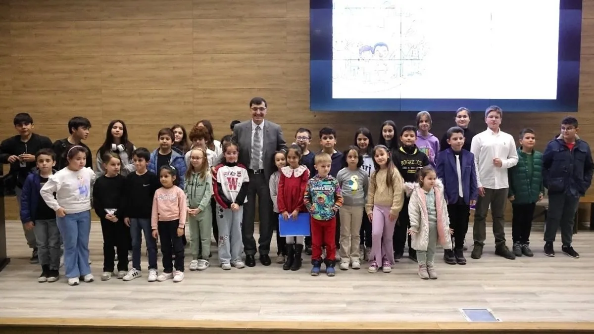 CHP'li belediyede 28 Şubat zihniyeti hortladı: Başörtülü öğrencinin oyları geçersiz sayıldı