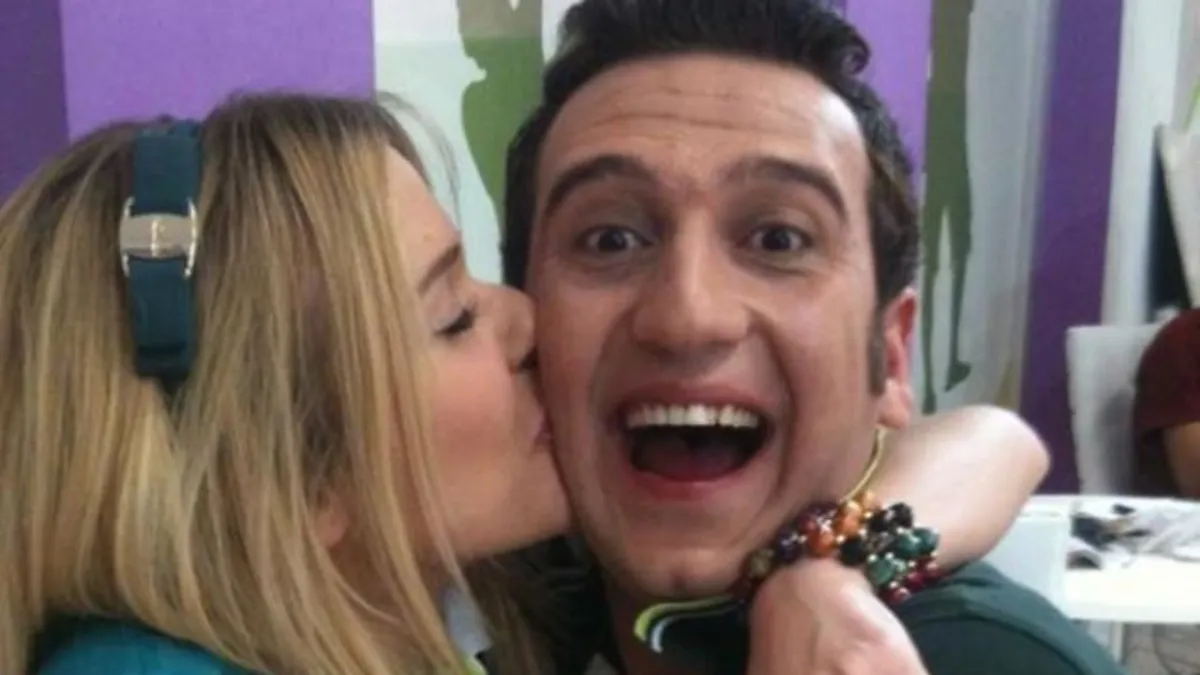 Nemis porno multfilmlar Jinsiy qoshni xola