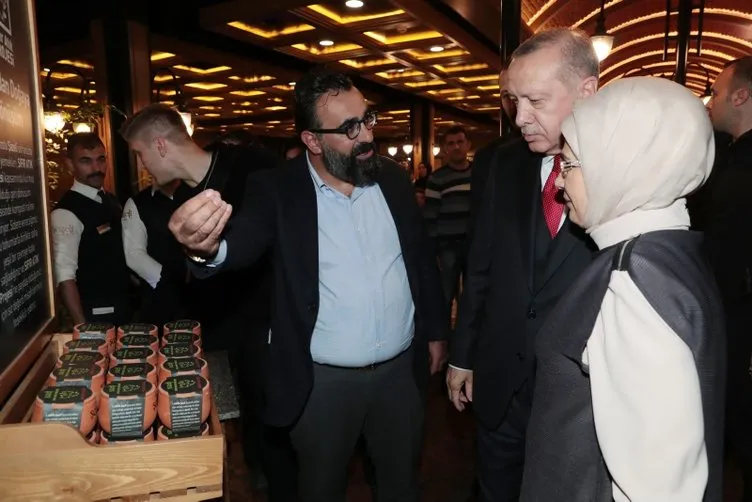 Başkan Erdoğan’a vatandaşlardan yoğun ilgi gösterdi