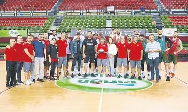 Çocukluk aşkım görevim oldu