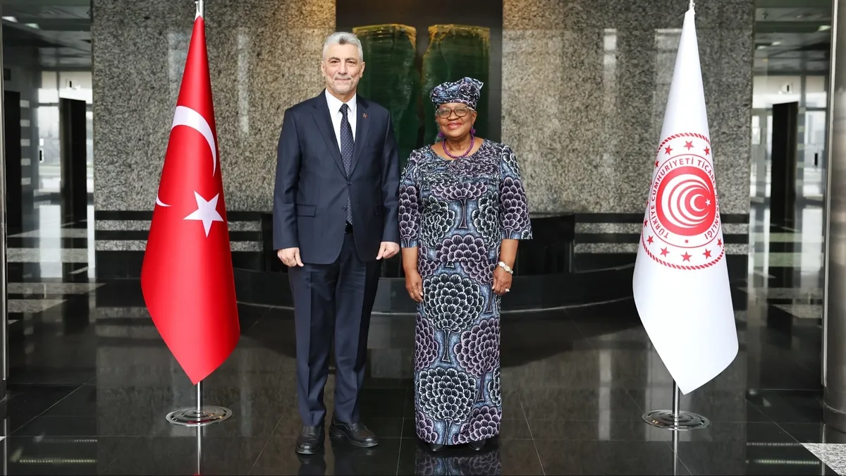 Bakan Bolat, DTÖ Genel Direktörü Okonjo-Iweala ile görüştü