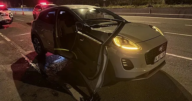 Kazaya yardım etmek için duranlara araç çarptı! 2 kişi öldü, 4 kişi yaralandı