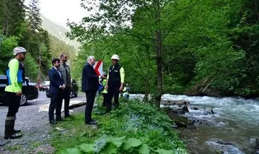 Trabzon'da dereye düşen 9 yaşındaki çocuğu arama çalışmaları sürüyor #trabzon