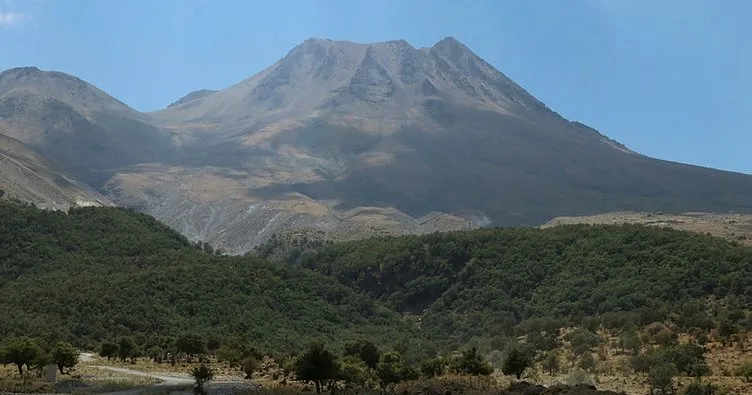 Hasan Dağı aktif mi, volkanik mi, yüksekliği ne kadar? Hasan Dağı nerede, hangi ilde?