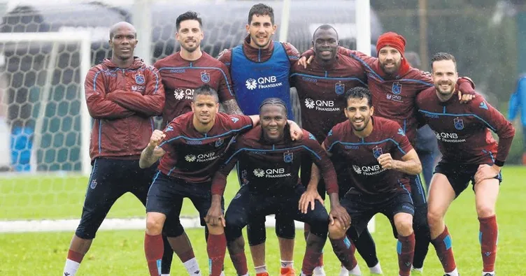 Sağ bek sıkıntısı