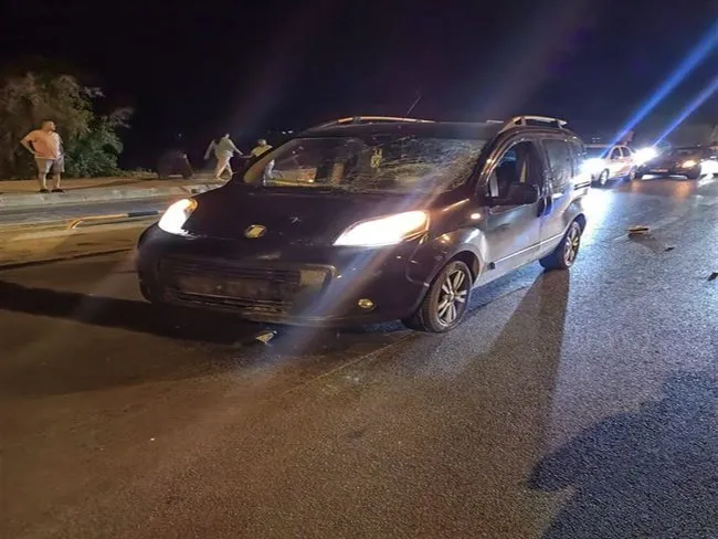 Antalya Finike’de feci kaza: Anne öldü, kızı ağır yaralandı!