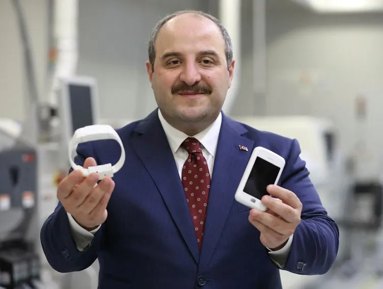 Bakan Varank: Milli elektronik kelepçe, eylül ayında teslim edilmeye başlanacak