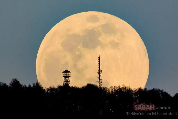 Süper Ay Tutulması ne zaman, saat kaçta gerçekleşecek? Süper ay Dolunay nedir, nasıl izlenir?