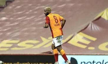 Galatasaraylı futbolcu Ryan Babel şarkı çıkardığına pişman oldu! Verdiği yanıt taraftarı çıldırttı…