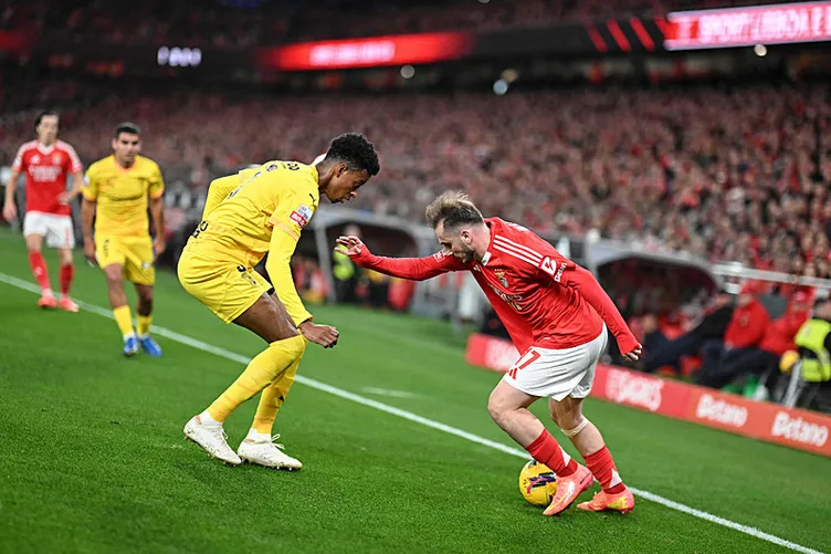 Son dakika haberi: Benfica - Braga maçı sonrası Kerem Aktürkoğlu’na şok sözler! Hata üstüne hata...