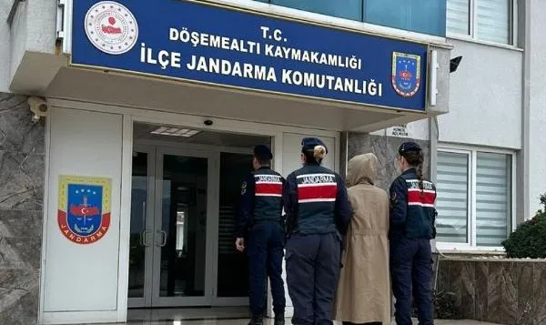 Yer Antalya: 42 yıl ceza alan kadın bakın nerede yakalandı!