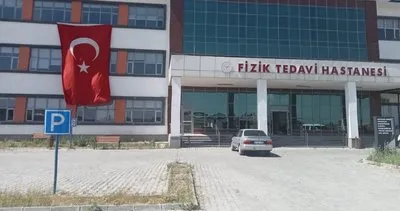 Türk bayrağı Ağrı’da dört bir yanı süsledi #agri