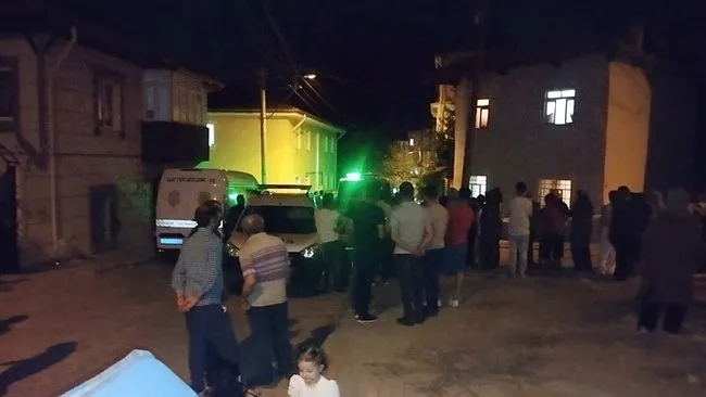 Sevgilisini öldürüp karısına mesaj attı! Eve giden kadın gördüğü manzara karşısında şoka girdi!