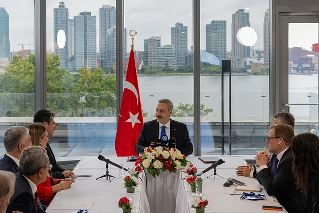 son-dakika-disisleri-bakani-hakan-fidan-mekke-ittifakina-genel-sekreter-secilecek-1790444425722.jpeg SON DAKİKA | Dışişleri Bakanı Hakan Fidan: Mekke İttifakı'na Genel Sekreter seçilecek