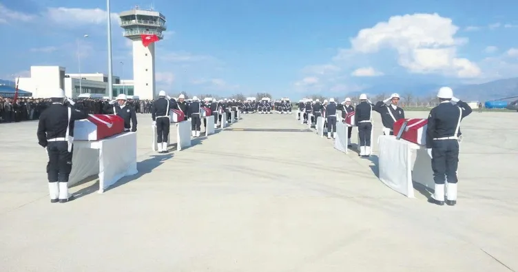 Şehitlere hazin veda