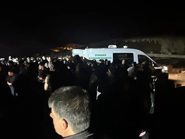 Diyarbakır’da anne ve babasını katletmişti: Vicdansız evlat tutuklandı!
