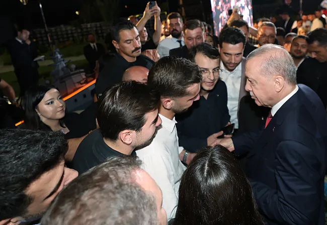 Başkan Erdoğan Samsun'da gençlerle buluştu: