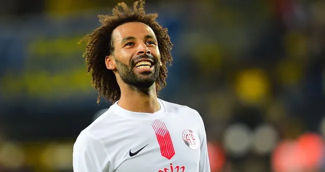 Sangare'de ibre Fenerbahçe'ye kaydı! Beşiktaş...