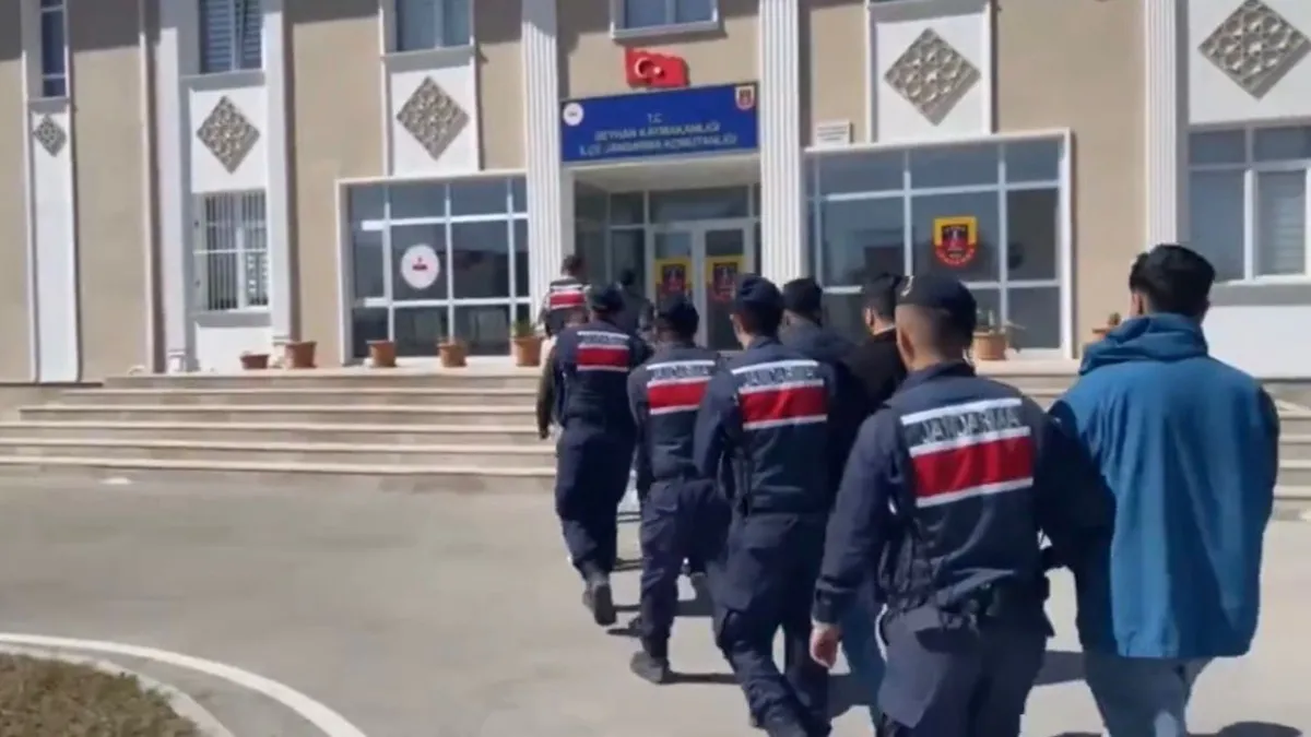 SON DAKİKA... İçişleri Bakanlığı duyurdu! 6 ilde yasa dışı bahis operasyonu: 24 kişi tutuklandı