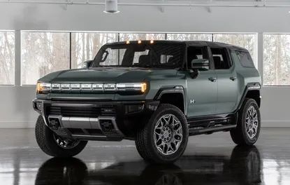 HUMMER’IN SUV’U TANITILDI