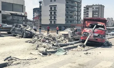 Freni boşaldı araçlara çarptı