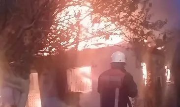 Sobadan çıkan yangın evi küle çevirdi