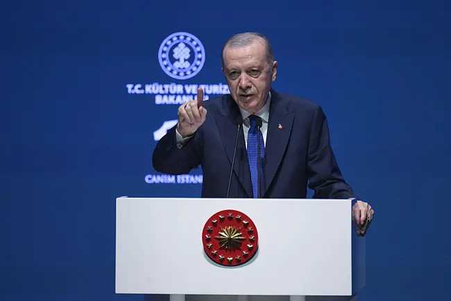baskan-erdogan-terorsuz-turkiyeyi-cok-saglam-bir-zeminde-yukseltecegiz-1748105724482.jpeg Başkan Erdoğan: Terörsüz Türkiye'yi çok sağlam bir zeminde yükselteceğiz