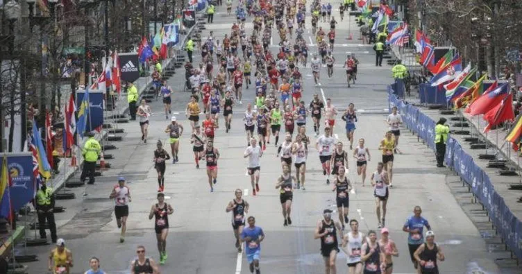 Boston Maratonu koronavirüs nedeniyle ertelendi