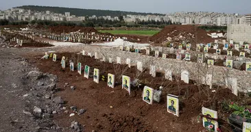 Afrin’de teröristlerin bulunduğu mezarlık görüntülendi! İşte o terörist mezarlığı