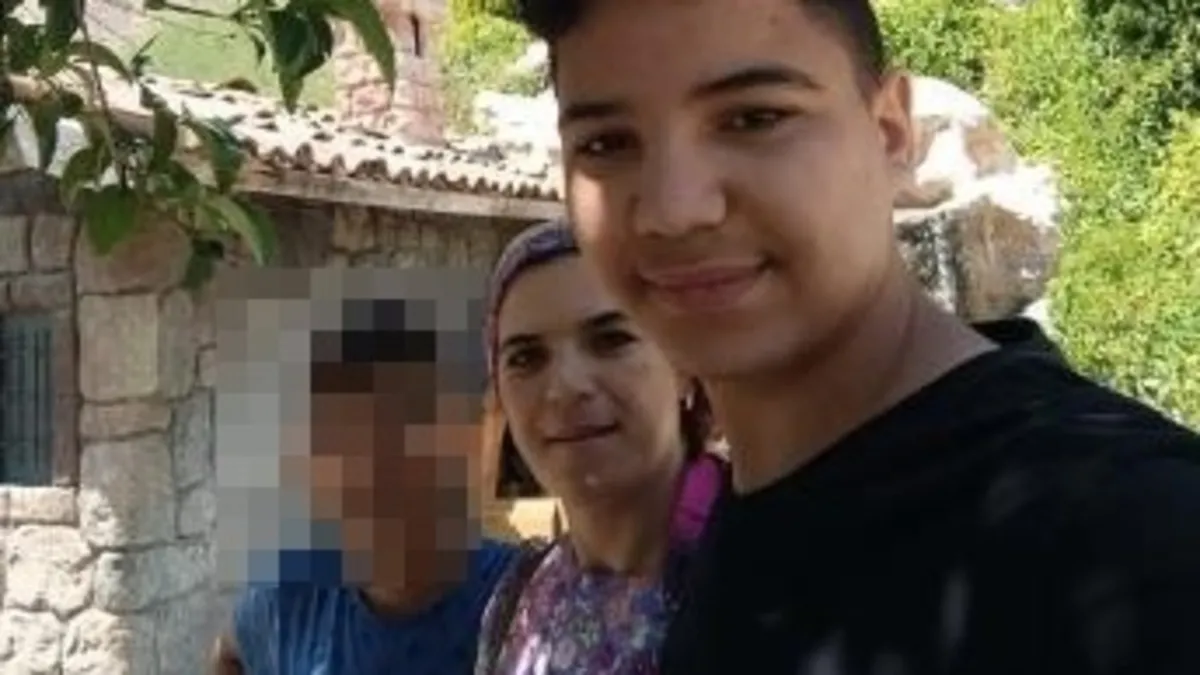 Arnavutköy’de aile dehşeti! Detaylar ortaya çıktı: Kanepeye saklanarak ölümden kurtuldu Arnavutköy’de aile dehşeti! Detaylar ortaya çıktı: Kanepeye saklanarak ölümden kurtuldu
