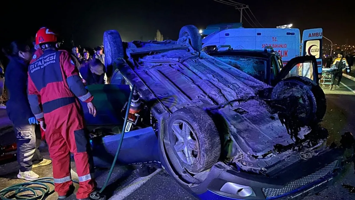 Muğla’da feci kaza: 2 ölü, 3 yaralı! Muğla’da feci kaza: 2 ölü, 3 yaralı!