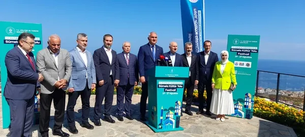kultur-ve-turizm-bakani-ersoy-trabzonda-sumela-kultur-yolu-festivalinin-acilisinda-1692446833626.jpg