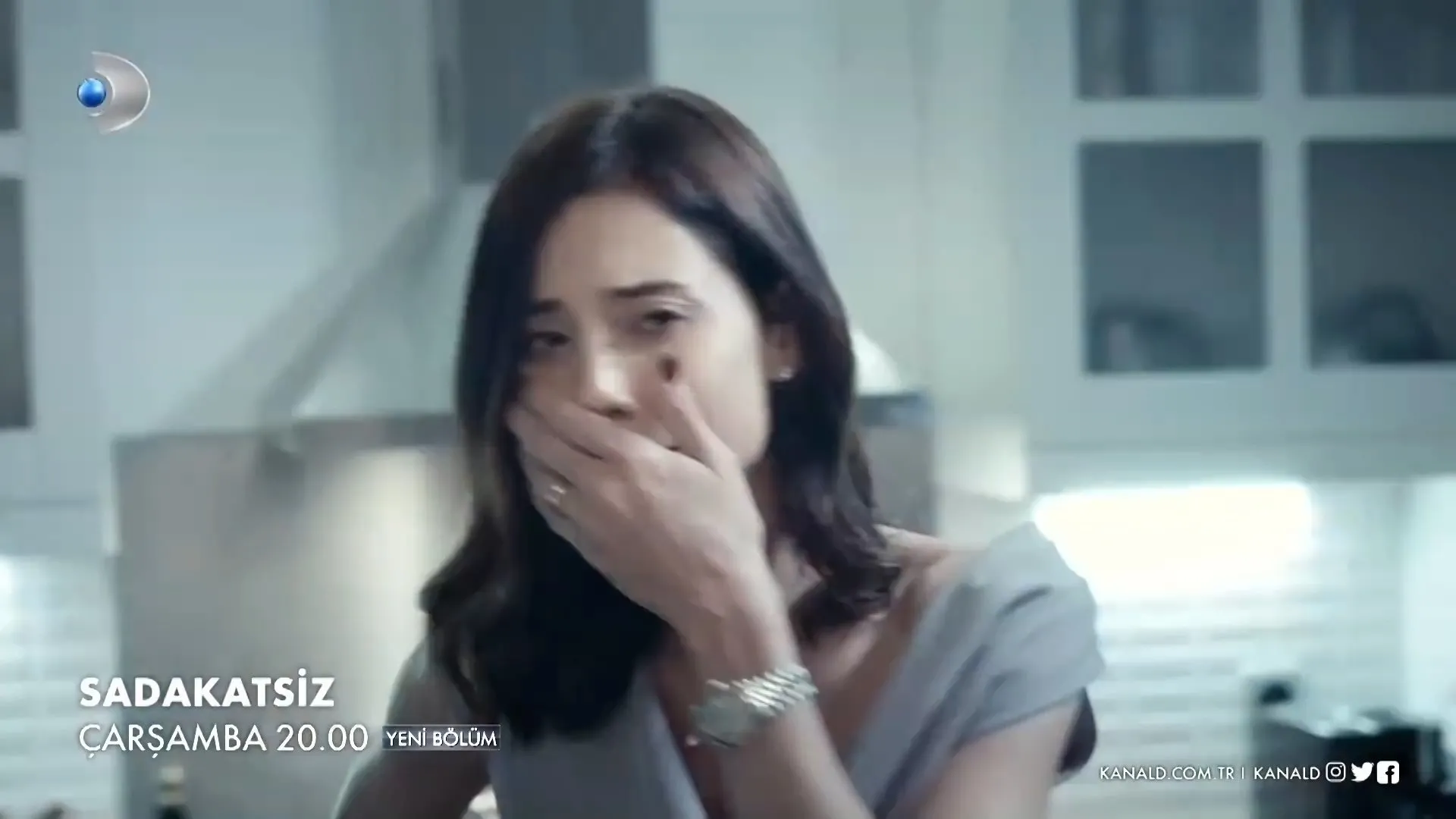 Sadakatsiz 3 Bolum 21 Ekim 2020 Carsamba Skandal Yasak Askta Bebegin Babasi Kim Video Videosunu Izle Son Dakika Haberleri