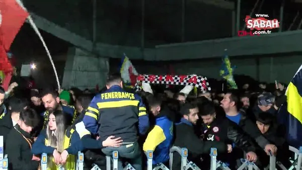 Fenerbahçe, İstanbul'da coşkuyla karşılandı | Video