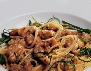 Soya Soslu Tavuklu Linguine