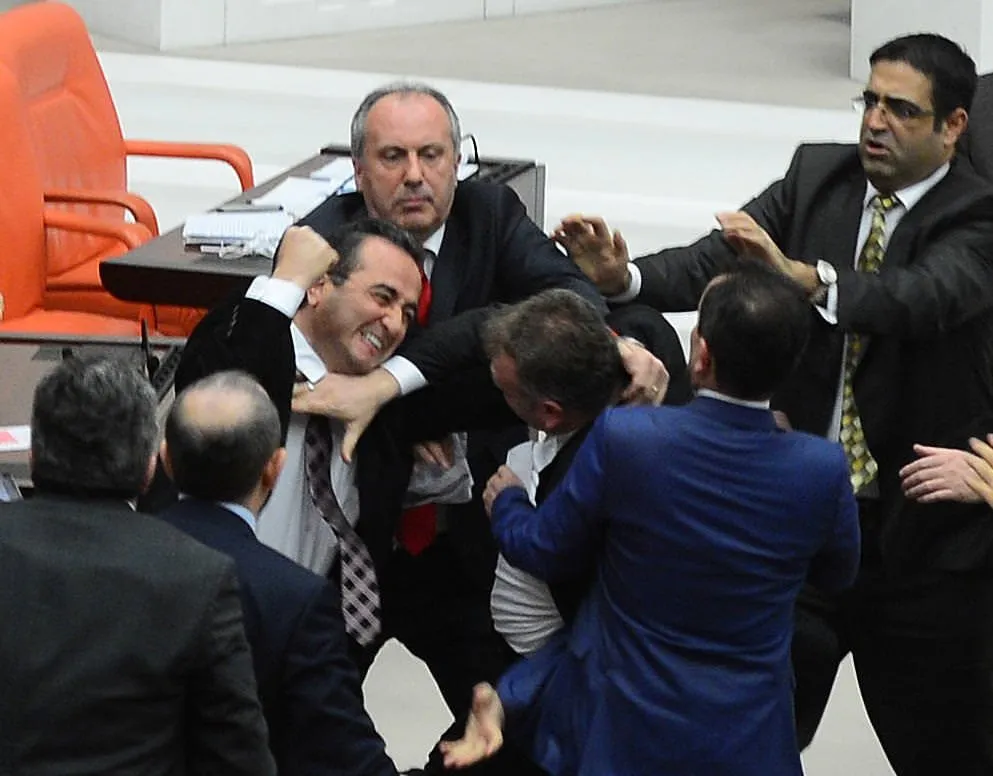 meclis te yumruklu kavga galeri turkiye