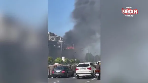 Son Dakika: İstinye'deki AVM'de yangın! Olay yerine çok sayıda ekip sevk edildi! | Video