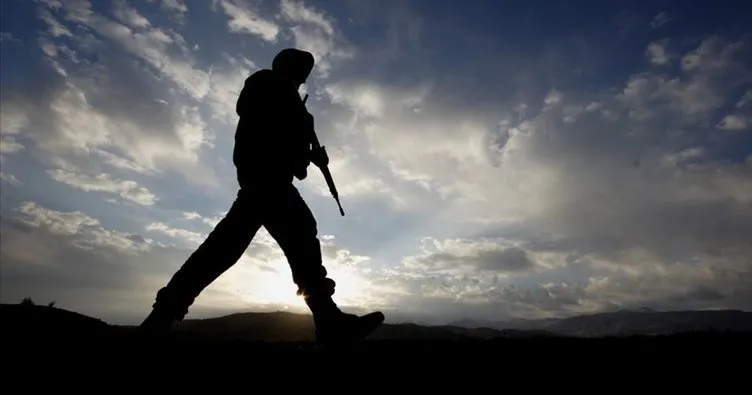 Eruh’ta PKK’lı teröristlerle çatışma: 3 asker yaralı