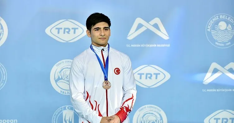 Mert Efe’den 1 Bora Tarhan’dan 2 bronz madalya