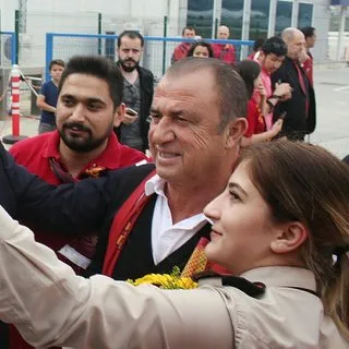 Galatasaray, Antalya'ya geldi