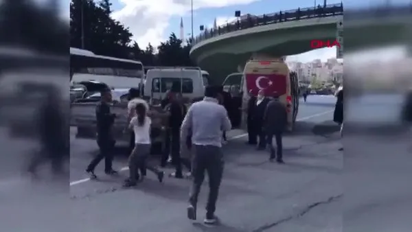 İstanbul Esenyurt'ta baltalı sopalı kavga dehşeti kamerada!