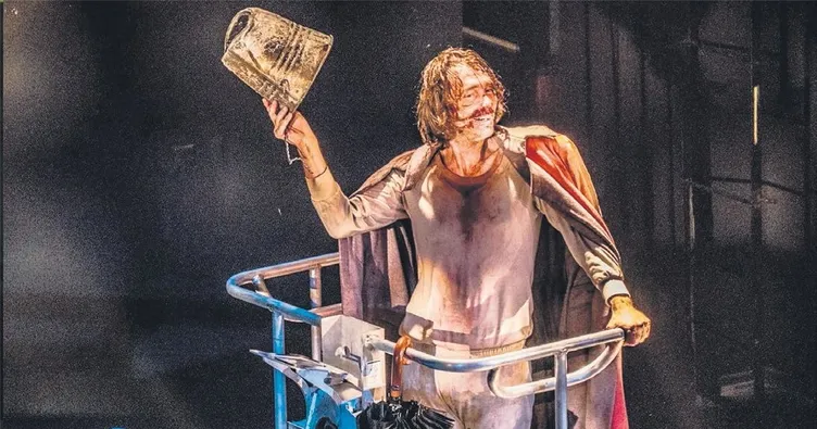 ‘Bir Delinin Hatıra defteri’ Viyana’da