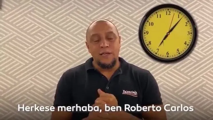 Roberto Carlos'tan Galatasaray-Fenerbahçe derbisi paylaşımı!